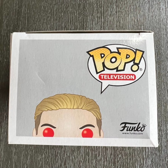 Funko Pop Television The Boys Homelander Target Exclusive Red Eyes - Picture 4 of 5